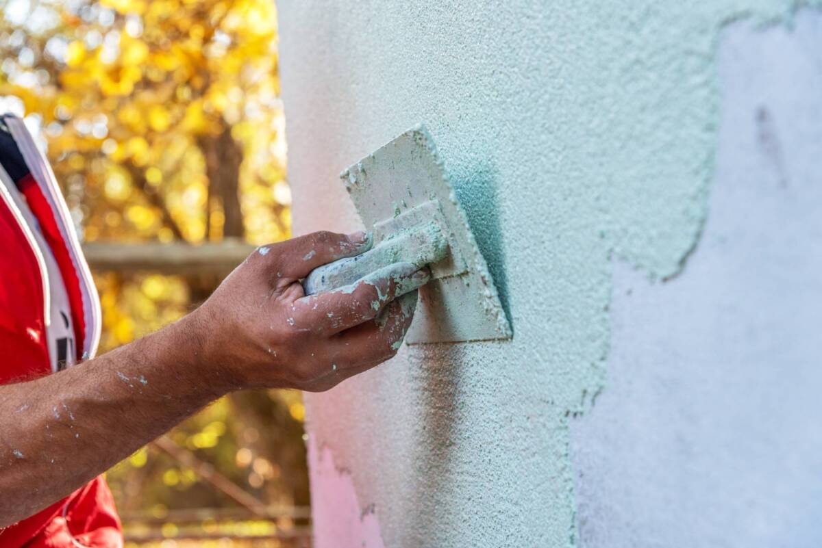 Quels outils pour réaliser un crépi gratté ? Saint-Louis